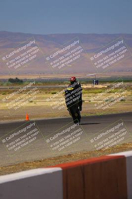 media/Aug-03-2025-TrackDaz (Sun) [[bf4a71acf9]]/Around the Pits/